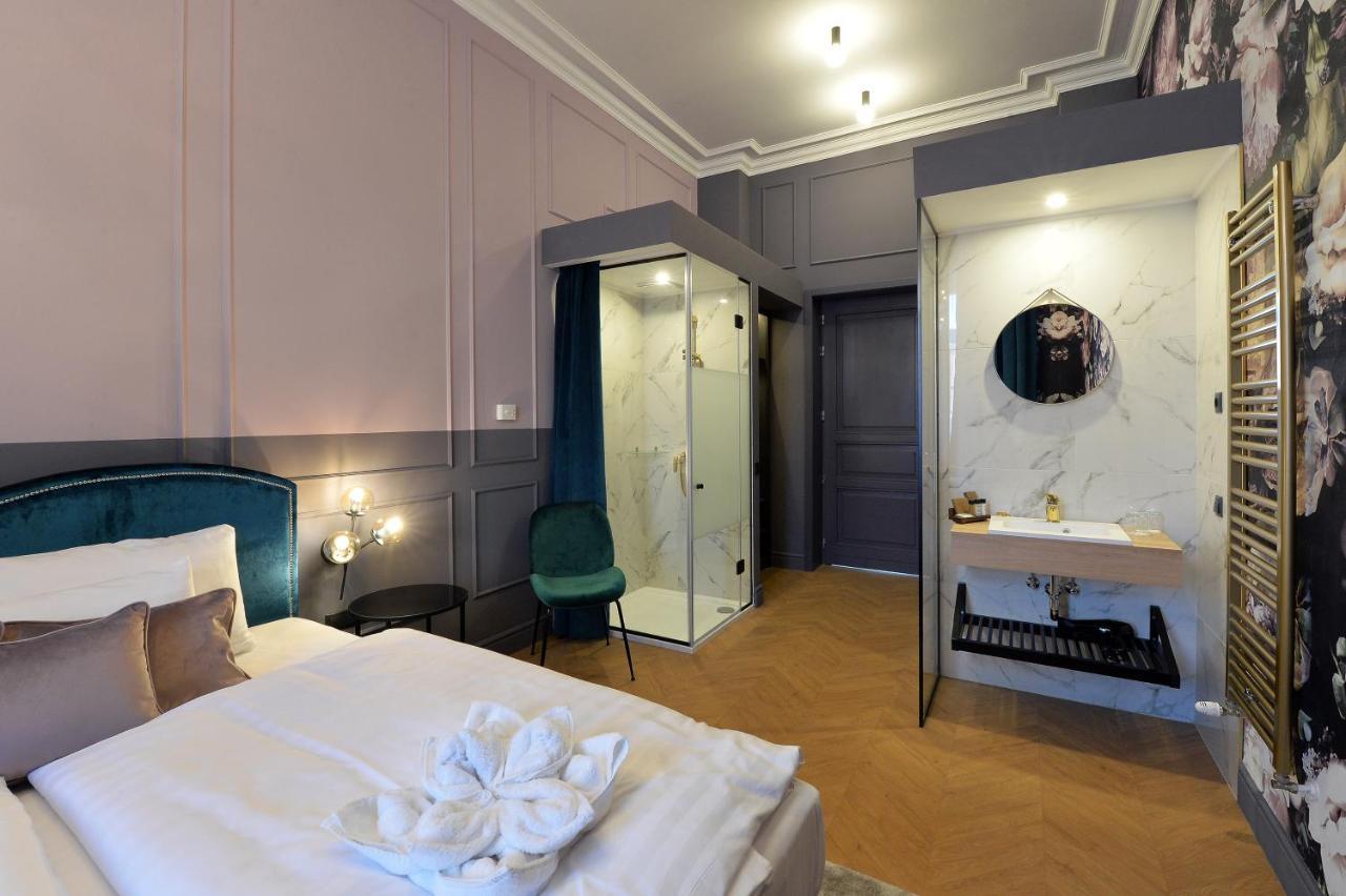 1552 Boutique Hotel Eger Buitenkant foto