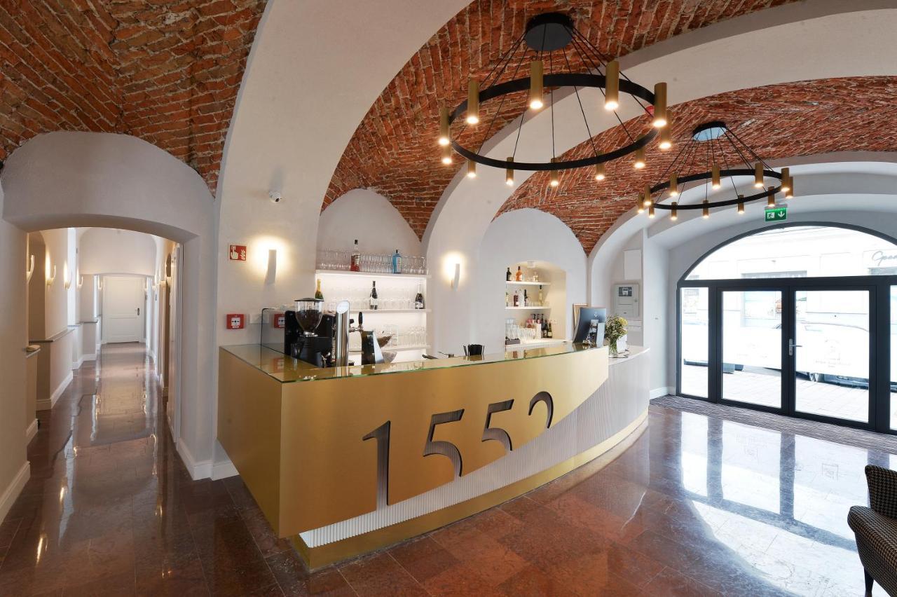 1552 Boutique Hotel Eger Buitenkant foto