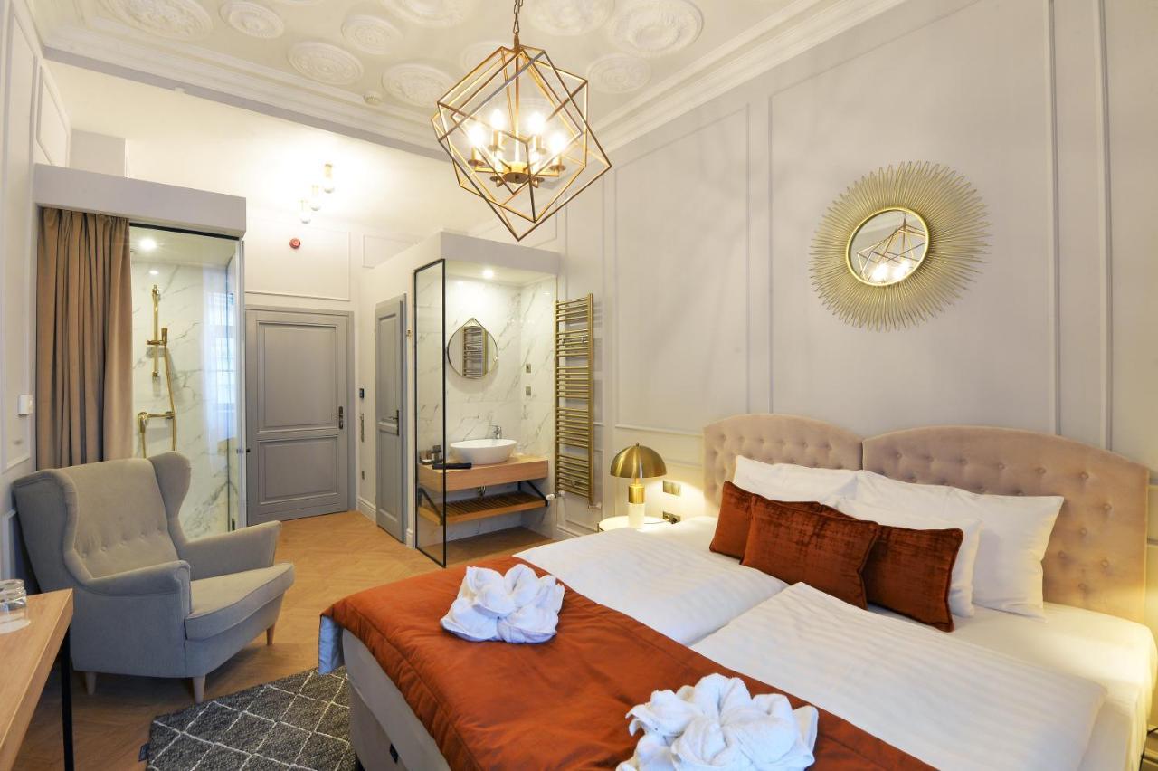 1552 Boutique Hotel Eger Buitenkant foto