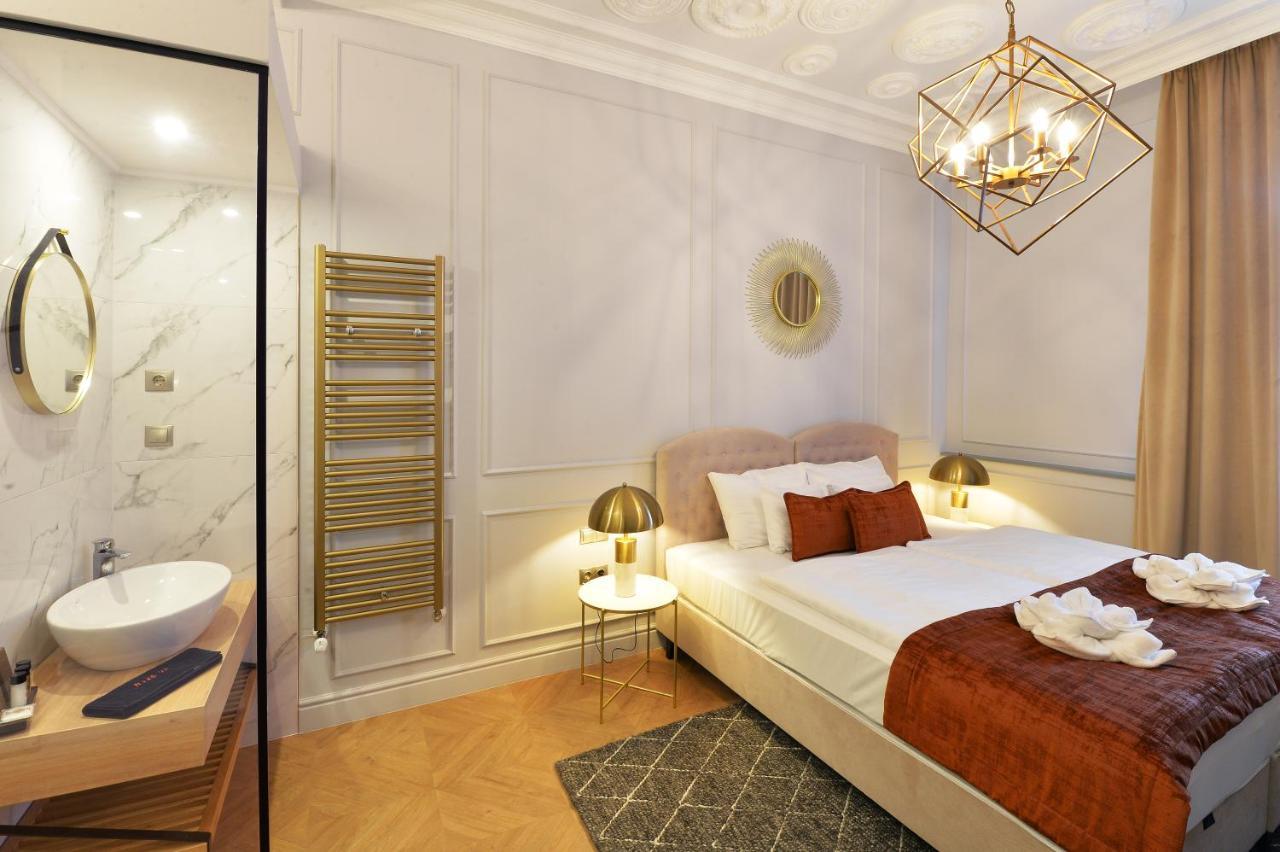 1552 Boutique Hotel Eger Buitenkant foto