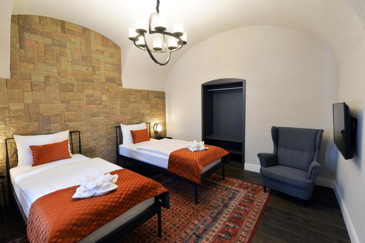1552 Boutique Hotel Eger Buitenkant foto