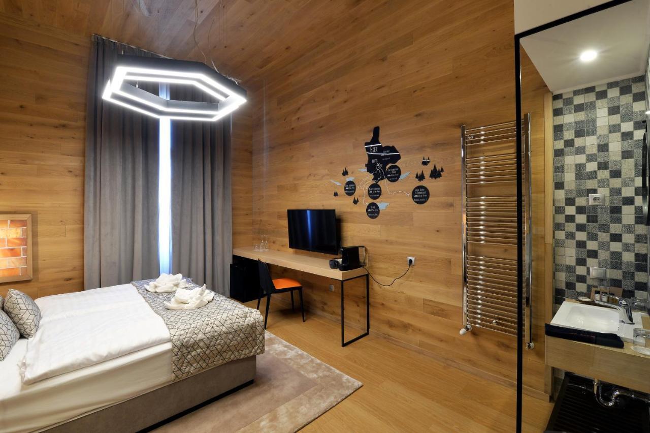 1552 Boutique Hotel Eger Buitenkant foto