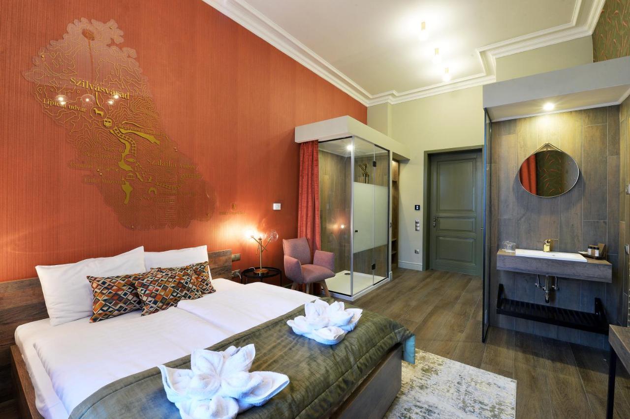 1552 Boutique Hotel Eger Buitenkant foto