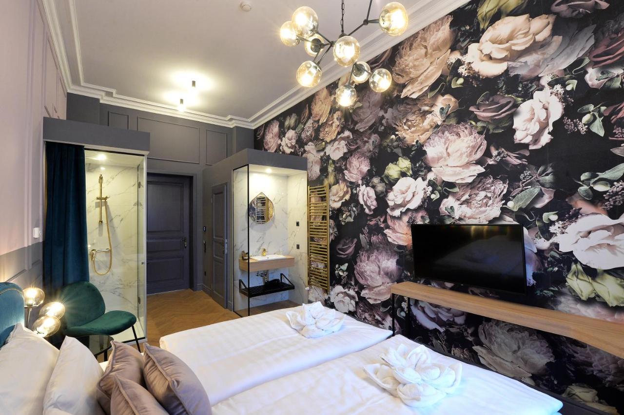 1552 Boutique Hotel Eger Buitenkant foto