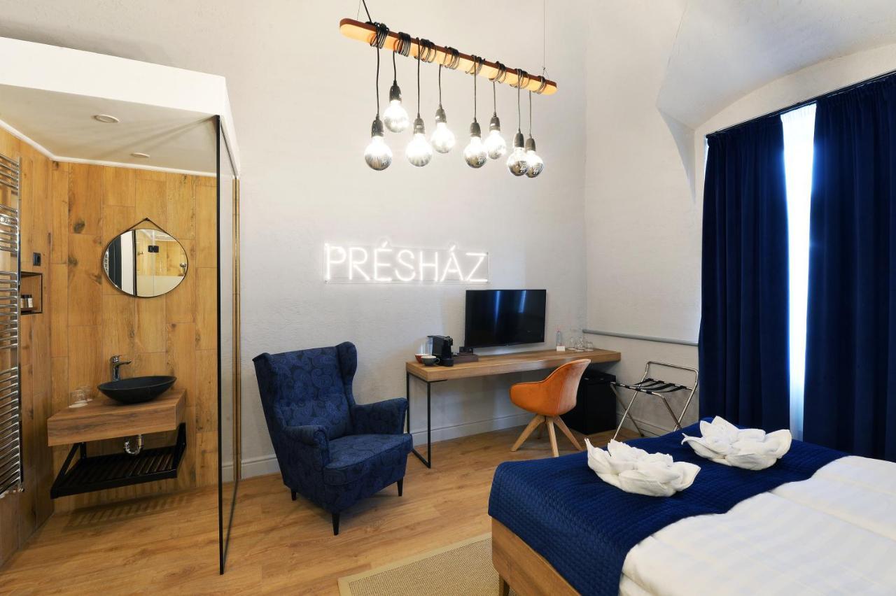1552 Boutique Hotel Eger Buitenkant foto